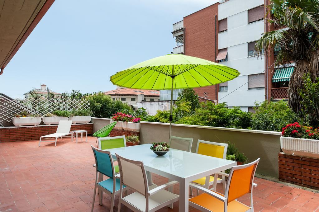 Il Parco Apartments Marina di Massa Buitenkant foto